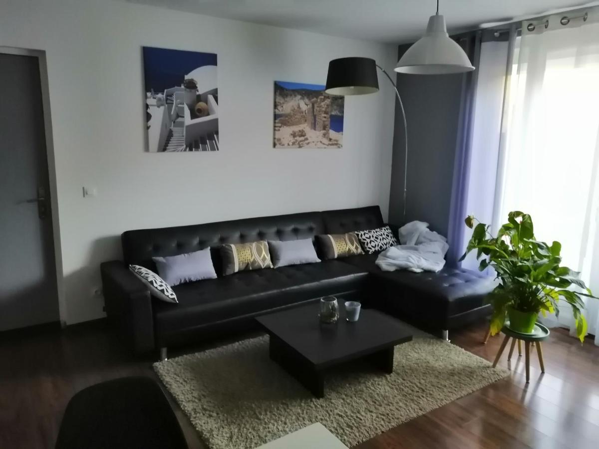 La Maison De 6Fran Appartement 1 Calme Et Spacieux Ambiance Familiale Valros Buitenkant foto