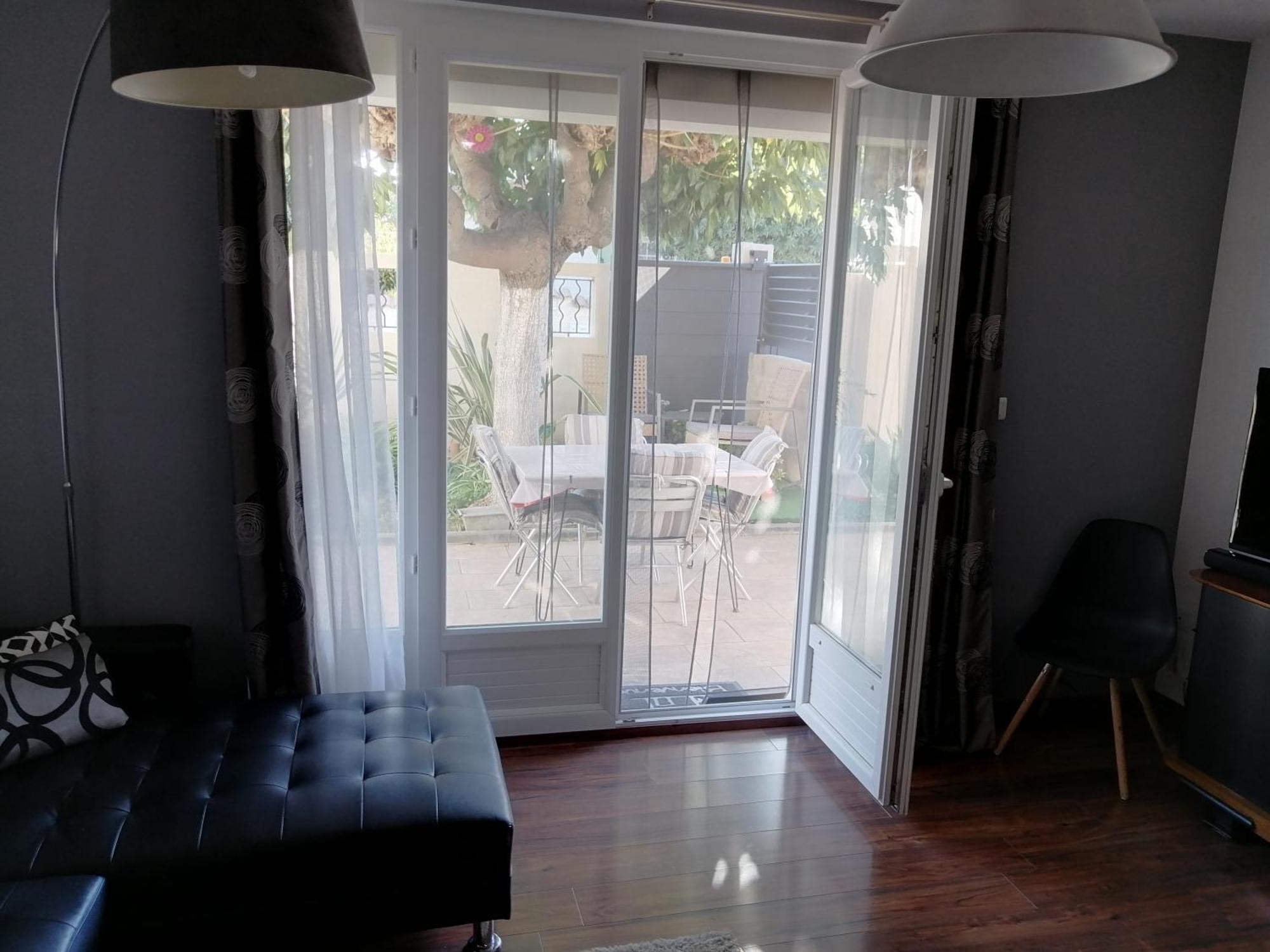 La Maison De 6Fran Appartement 1 Calme Et Spacieux Ambiance Familiale Valros Buitenkant foto